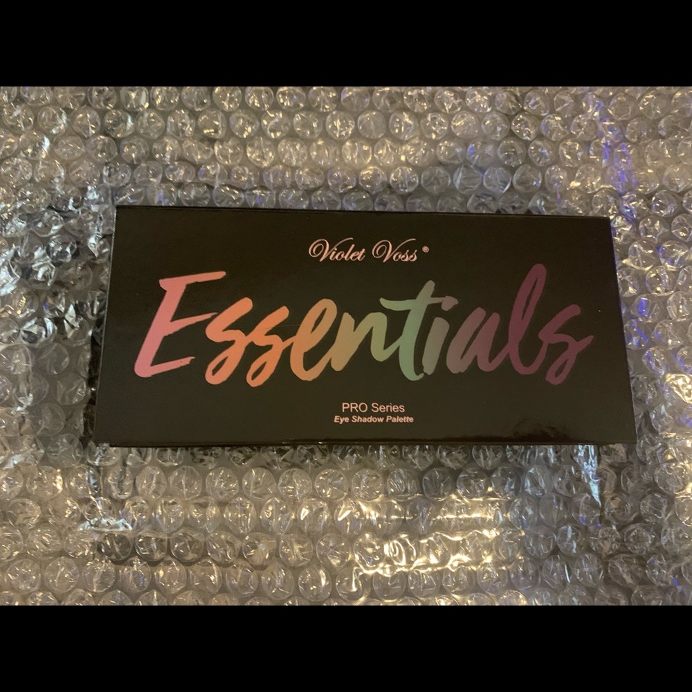 Eyeshadow palette
